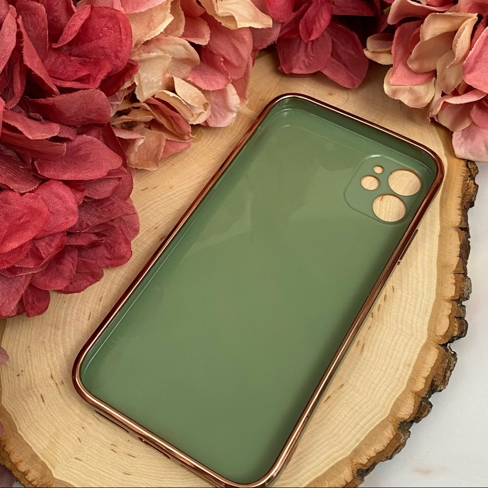 Luxury Sage Green and Gold Electroplated 3D Design iPhone & Samsung Galaxy Case - Picture 11 of 16